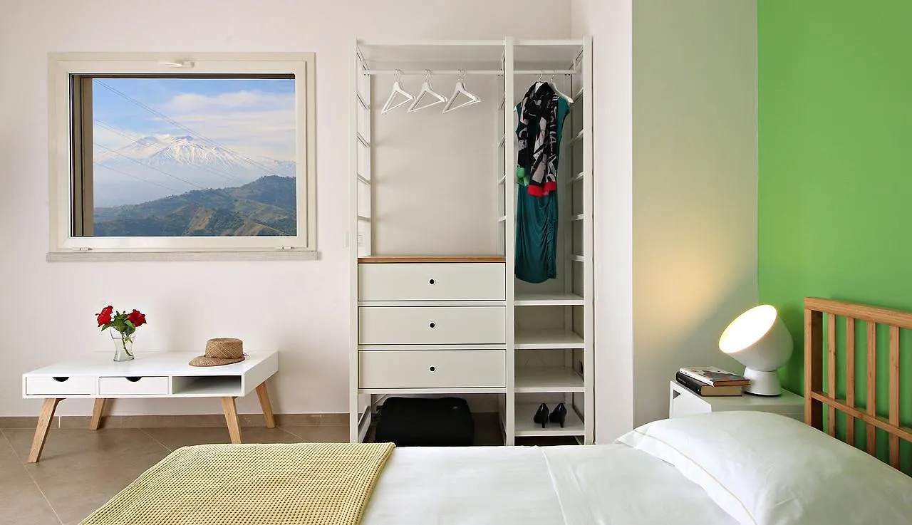 Sike Holiday Home Taormina 2*,  Italien