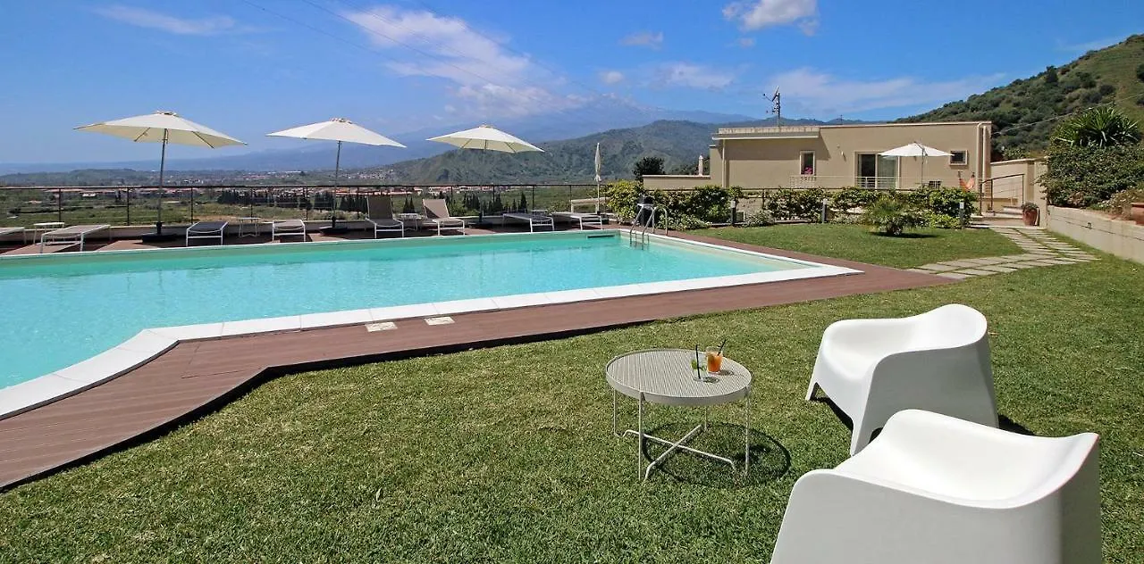 Sike Holiday Home Taormina Frühstückspension
